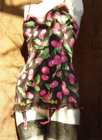 VS Corset Garter  (36C)