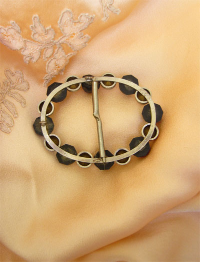 Diamante and black plastic Buckle~VA-21