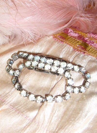 Diamante Clip Unusual-VA-9