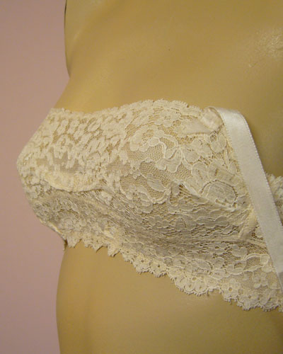 Delicate Lace Bra Bandeau