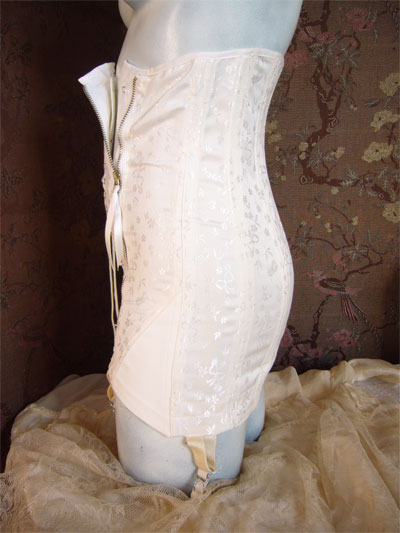Airway Vintage Girdle With Box