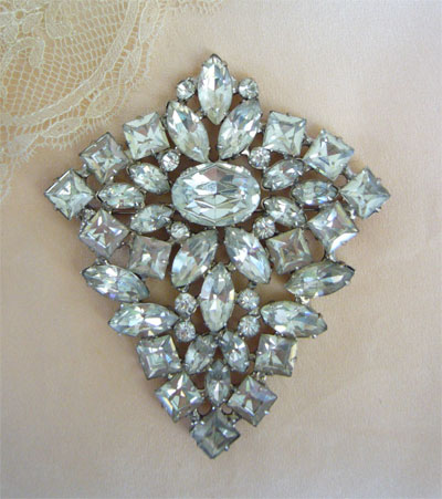 Brooch - Joseph Wiesner  NY VJ-4
