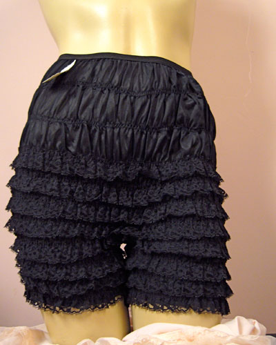 Frilly Vintage Shorts VS-25