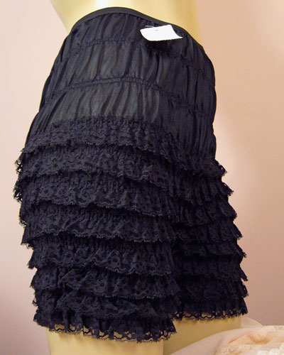Frilly Vintage Shorts VS-25
