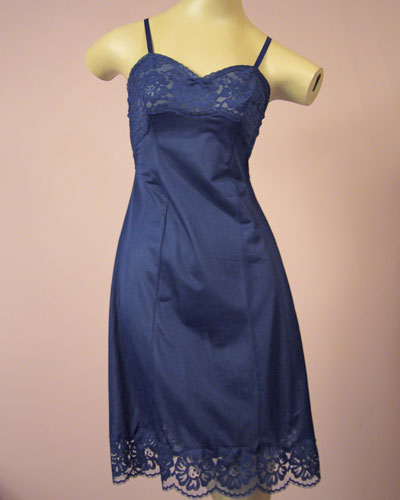 St Micheals Vintage Slip VS-4