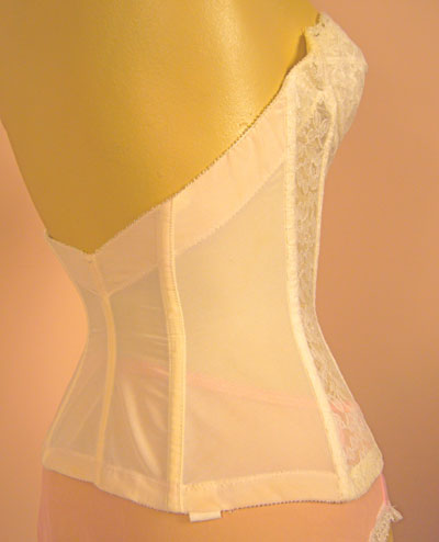 Bali-Hi White Lacy Vintage Basque