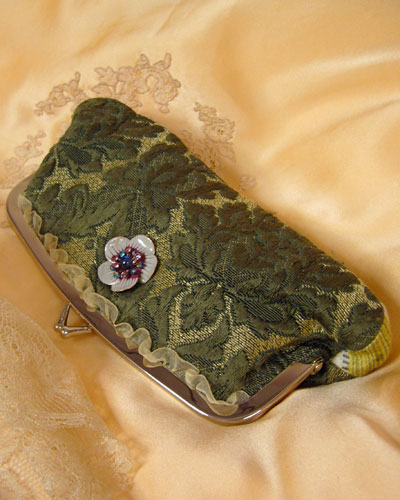 Annie Purse