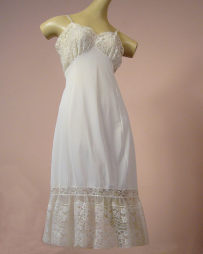 Van Raalte Vintage Slip in White  VS-1